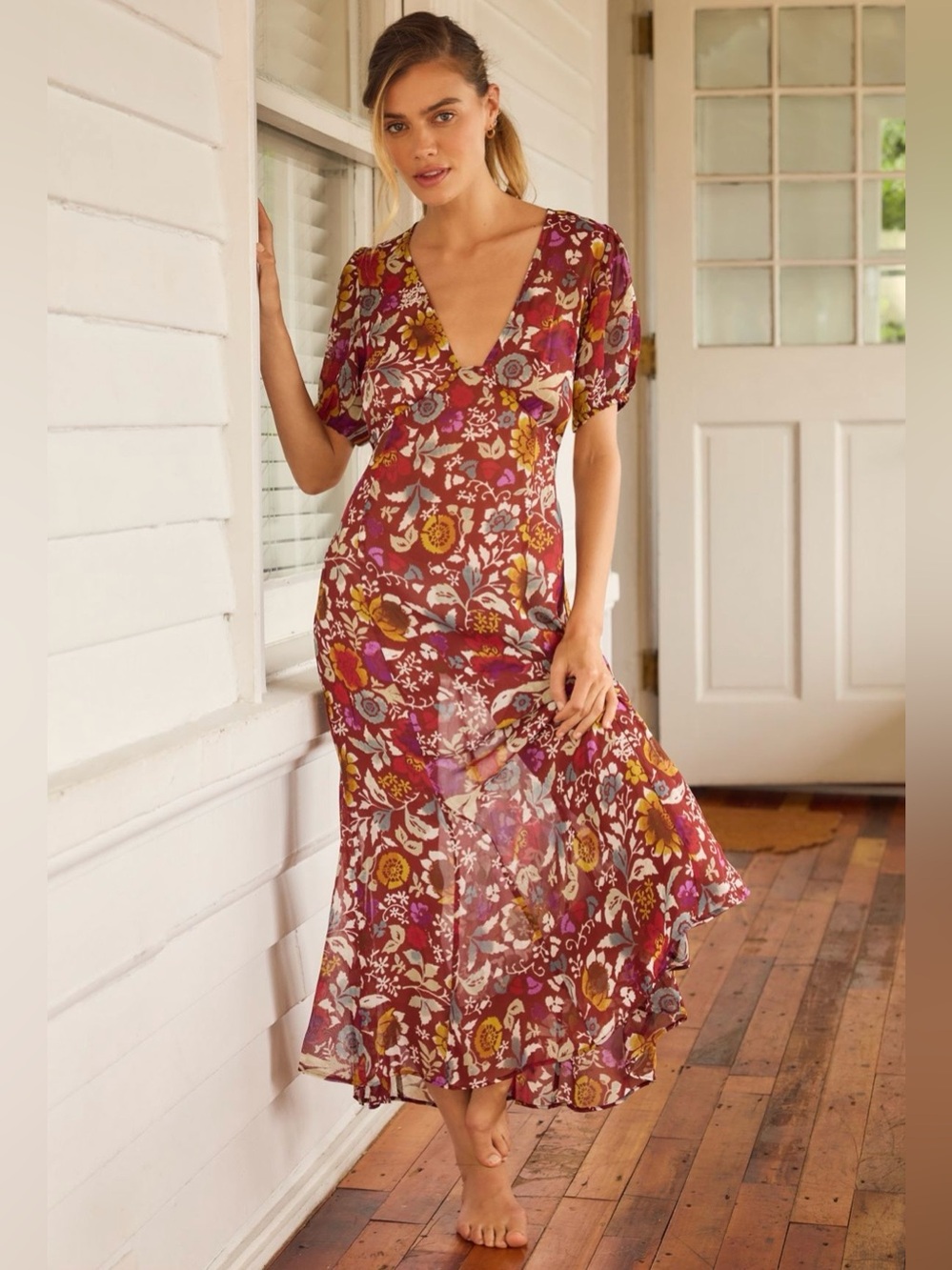 NWT Anthropologie Sheer printed V-neck Burgundy Floral V-Neck Midi Dress. XL